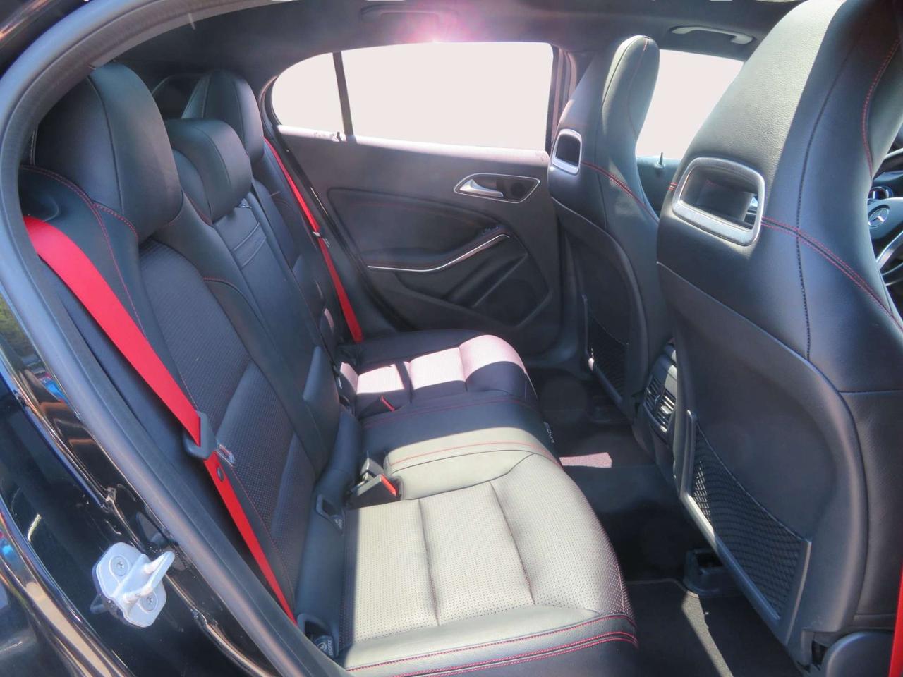2015 Mercedes-Benz GLA 4MATIC 4DR GLA 45 AMG Photo