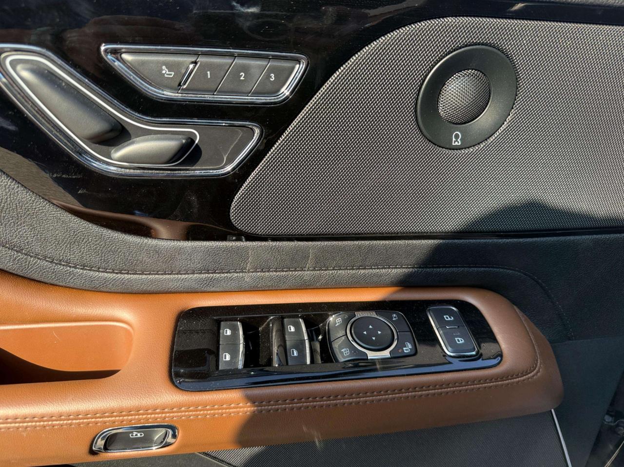 2023 Lincoln Aviator Reserve AWD Photo