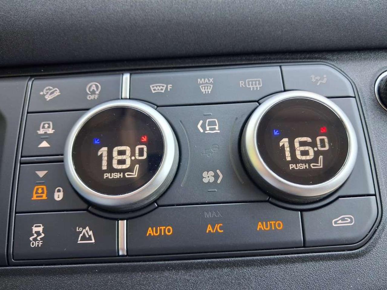 2023 Land Rover Defender 110 S AWD Photo