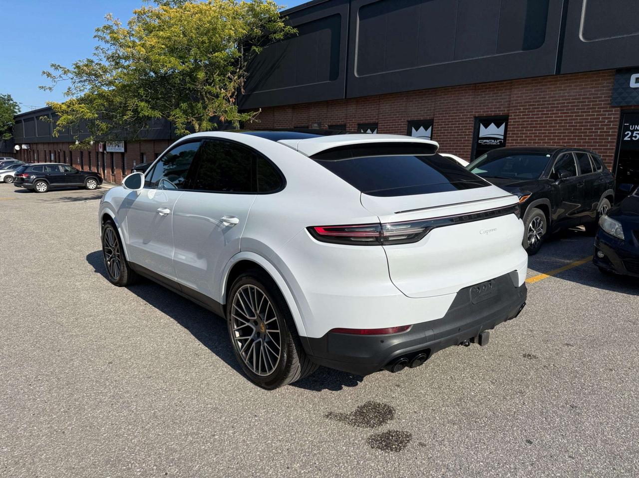 2023 Porsche Cayenne Coupe AWD, PERFORMANCE PKG Photo