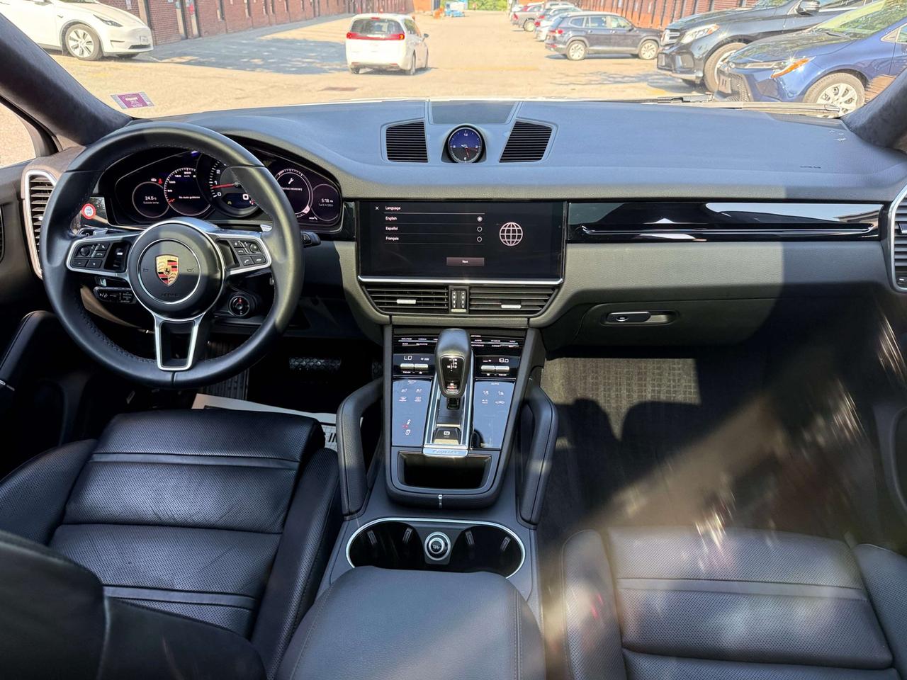 2023 Porsche Cayenne Coupe AWD, PERFORMANCE PKG Photo
