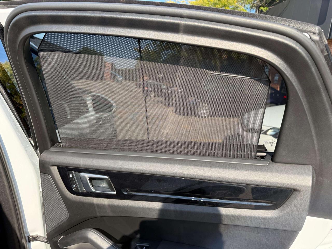 2023 Porsche Cayenne Coupe AWD, PERFORMANCE PKG Photo