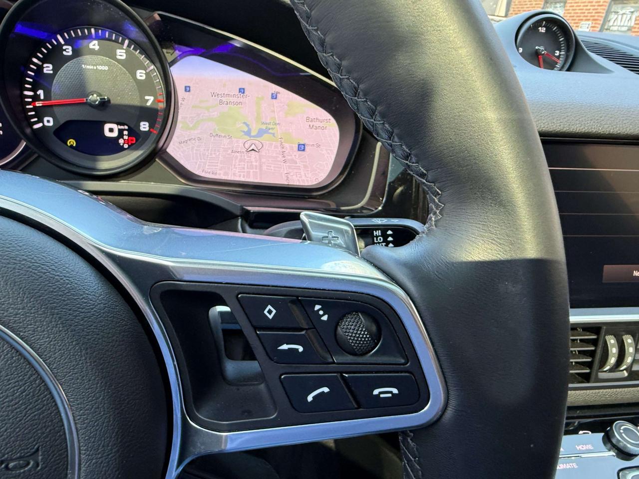 2023 Porsche Cayenne Coupe AWD, PERFORMANCE PKG Photo