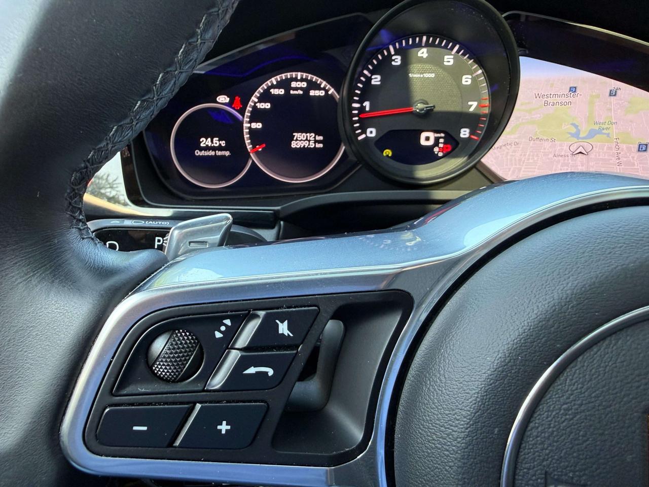 2023 Porsche Cayenne Coupe AWD, PERFORMANCE PKG Photo