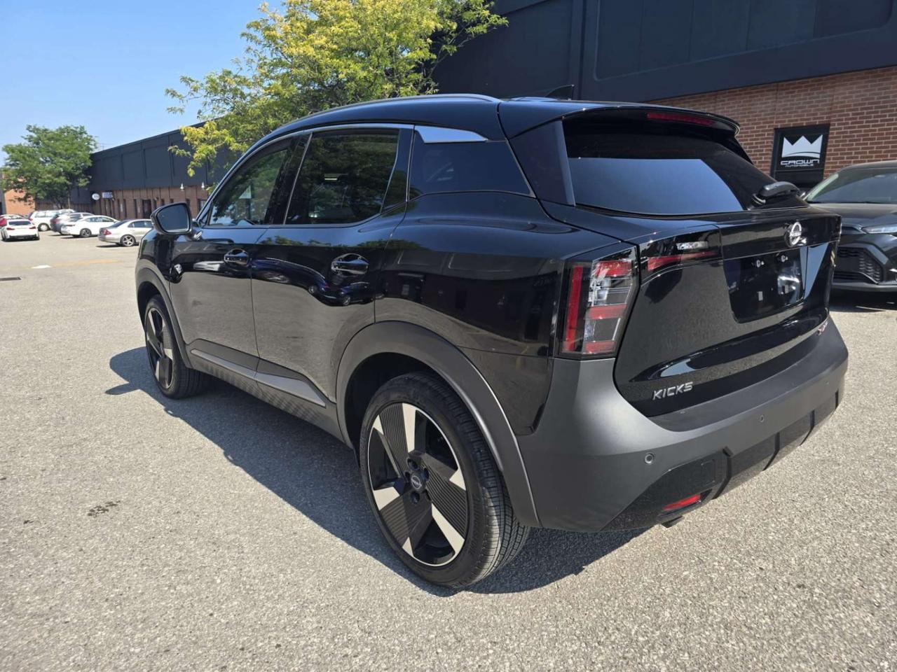 2026 Nissan Kicks SR AWD Photo3