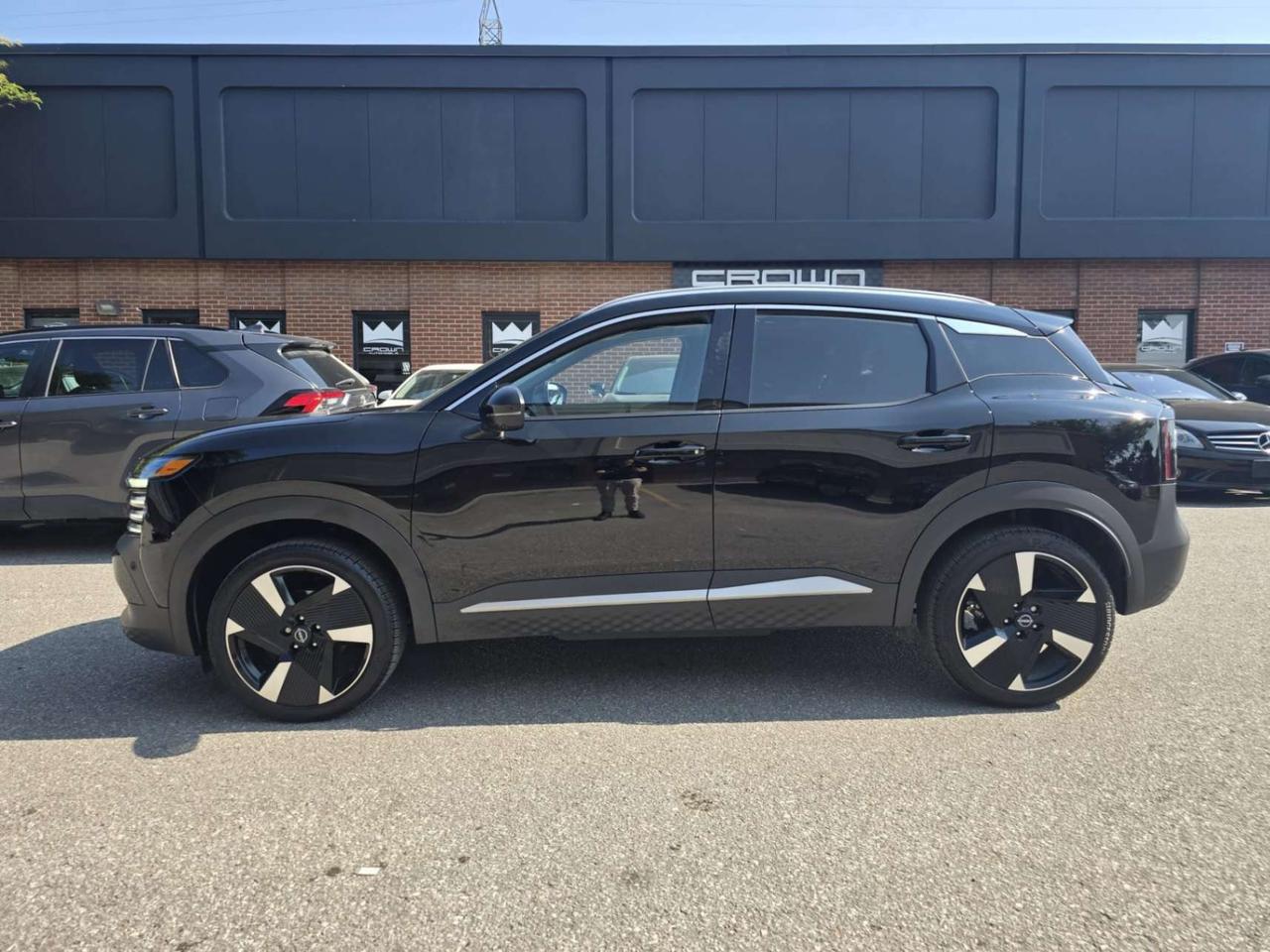 2026 Nissan Kicks SR AWD Photo