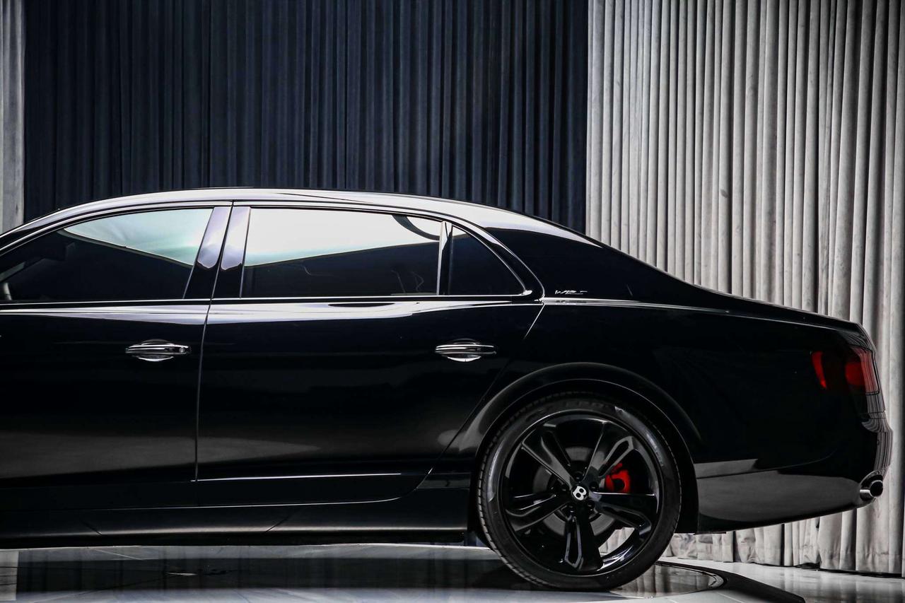 2018 Bentley Flying Spur W12 S COMFORT SPECIFICATION LOWKM REDINT LOADED Photo