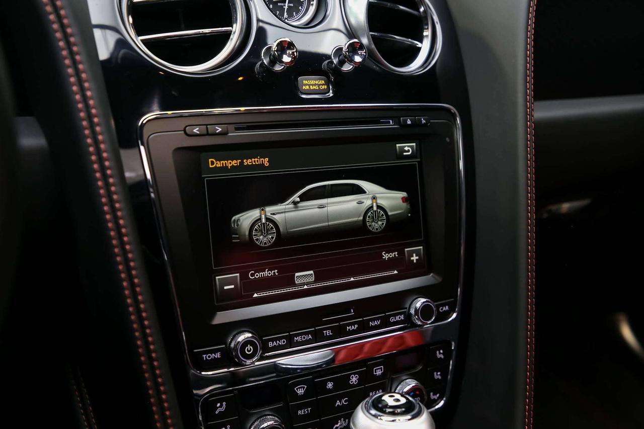 2018 Bentley Flying Spur W12 S COMFORT SPECIFICATION LOWKM REDINT LOADED Photo