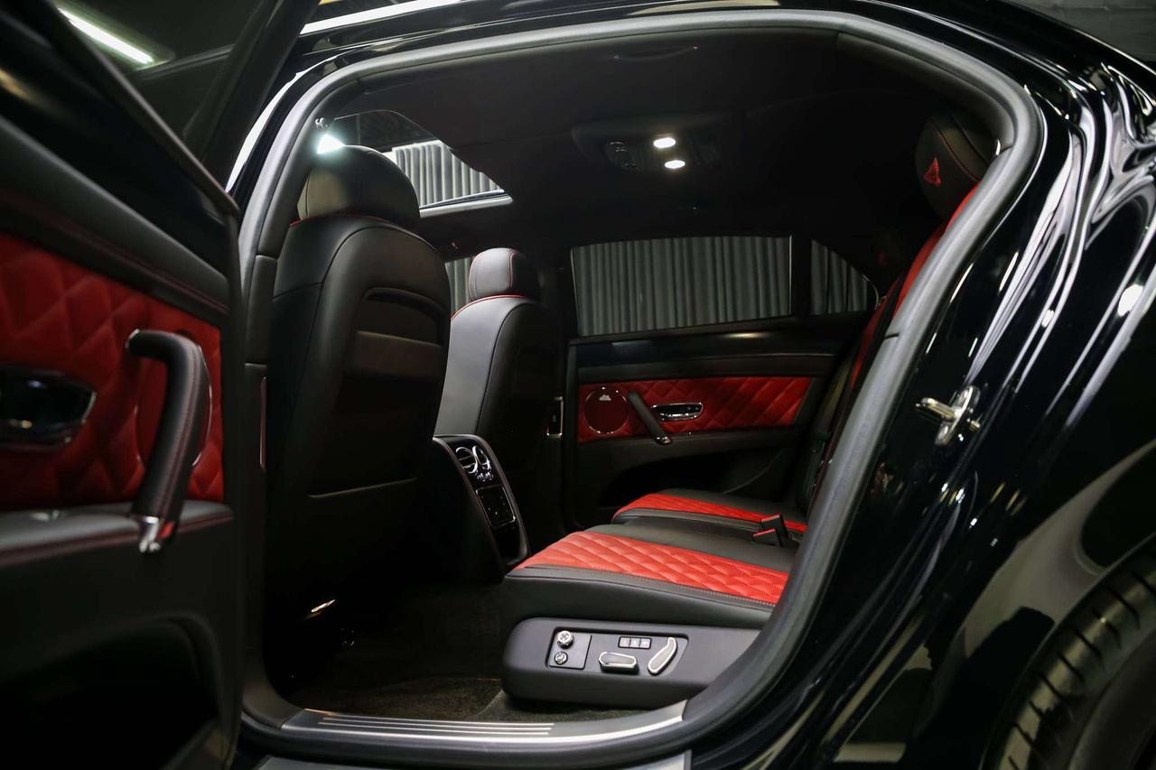 2018 Bentley Flying Spur W12 S COMFORT SPECIFICATION LOWKM REDINT LOADED Photo