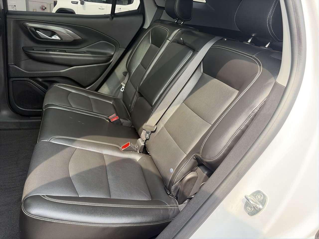 2022 GMC Terrain SLT AWD AWD   Leather   Panoramic Sunroof   Remote Photo