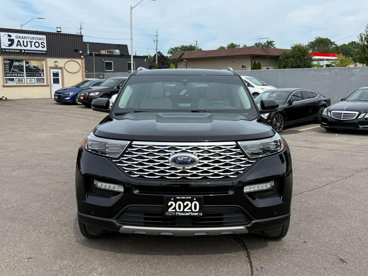 2020 Ford Explorer Platinum 4WD  ACCIDENT FREE 1-OWNER CERTIFIED Photo5