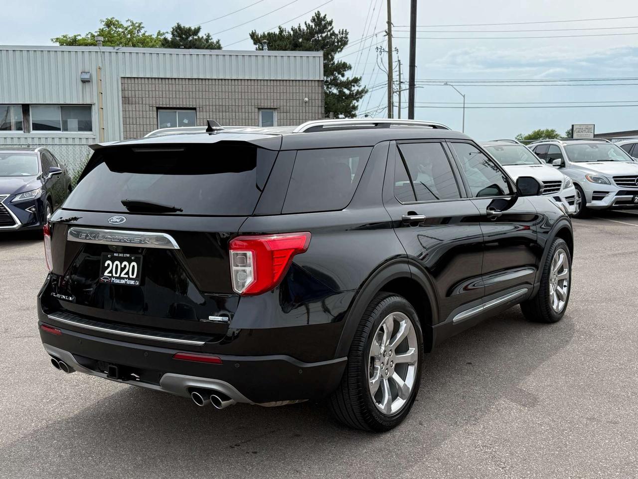 2020 Ford Explorer Platinum 4WD  ACCIDENT FREE 1-OWNER CERTIFIED Photo