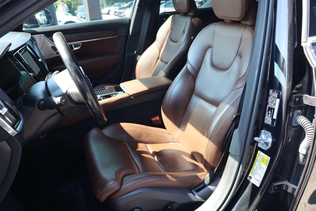 2022 Volvo S90 T8 R-Design Hybrid   No Accident Photo