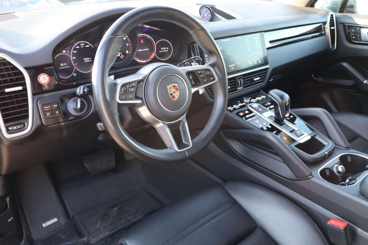 2020 Porsche Cayenne Premium Plus Pkg   Park Assist   Sport Chrono Photo