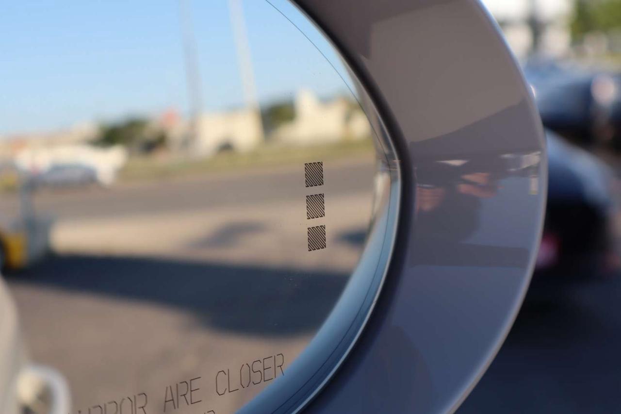 2020 Porsche Cayenne Premium Plus Pkg   Park Assist   Sport Chrono Photo
