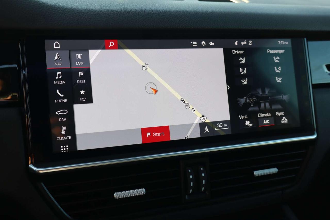 2020 Porsche Cayenne Premium Plus Pkg   Park Assist   Sport Chrono Photo