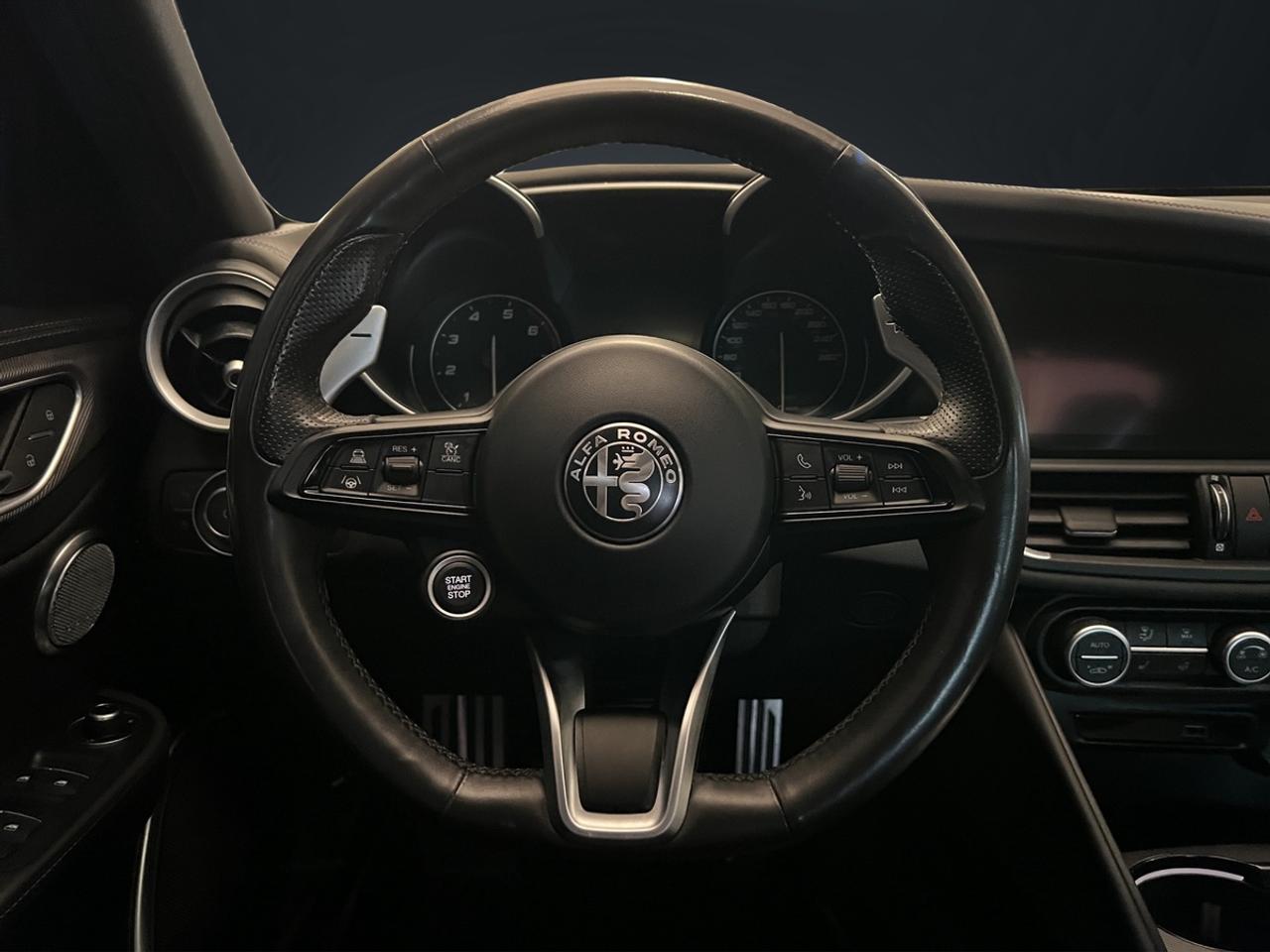 2021 Alfa Romeo Giulia Ti Sport Photo