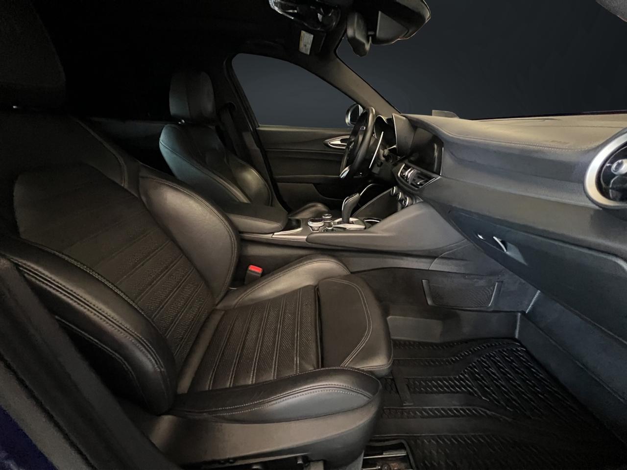 2021 Alfa Romeo Giulia Ti Sport Photo