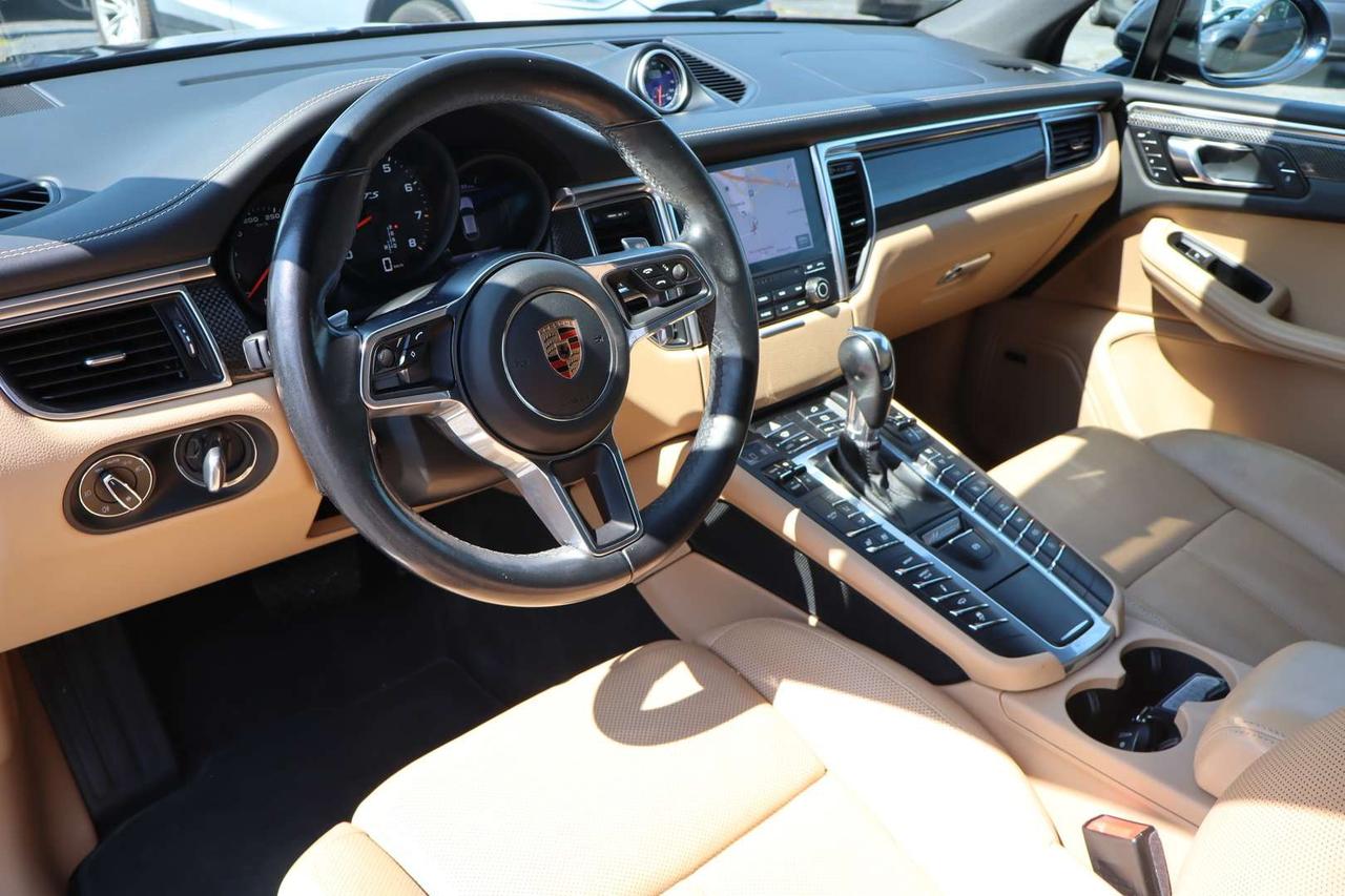 2018 Porsche Macan GTS   No Accident   LOADED With Options   Safety Included Photo
