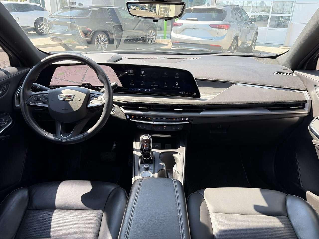 2024 Cadillac XT4 AWD 4dr Premium Luxury AWD   Leather   Panoramic S Photo