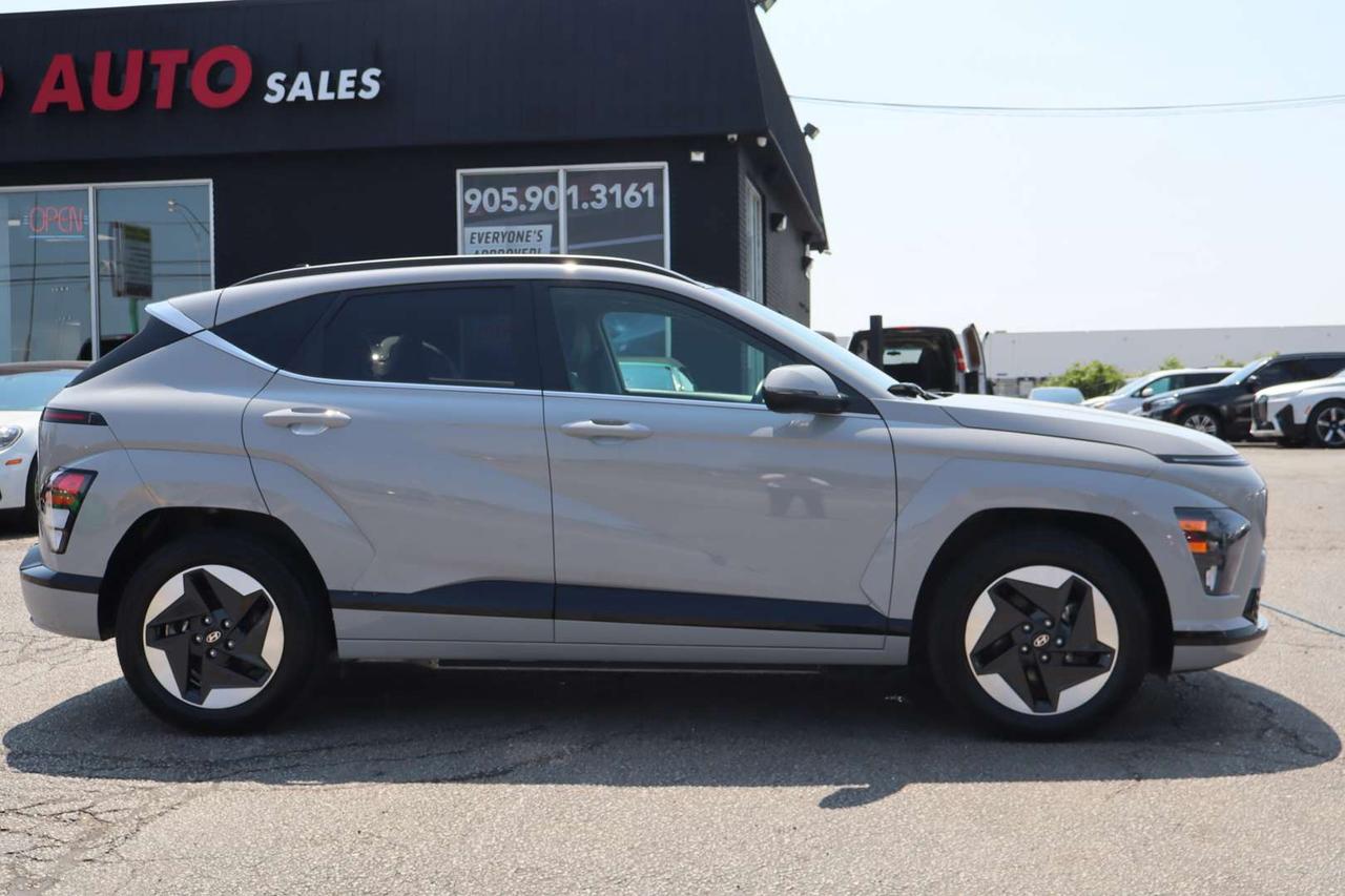 2025 Hyundai KONA Preferred w/Trend Package   No Accident   One Owner Photo