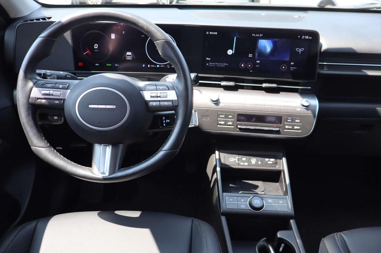 2025 Hyundai KONA Preferred w/Trend Package   No Accident   One Owner Photo