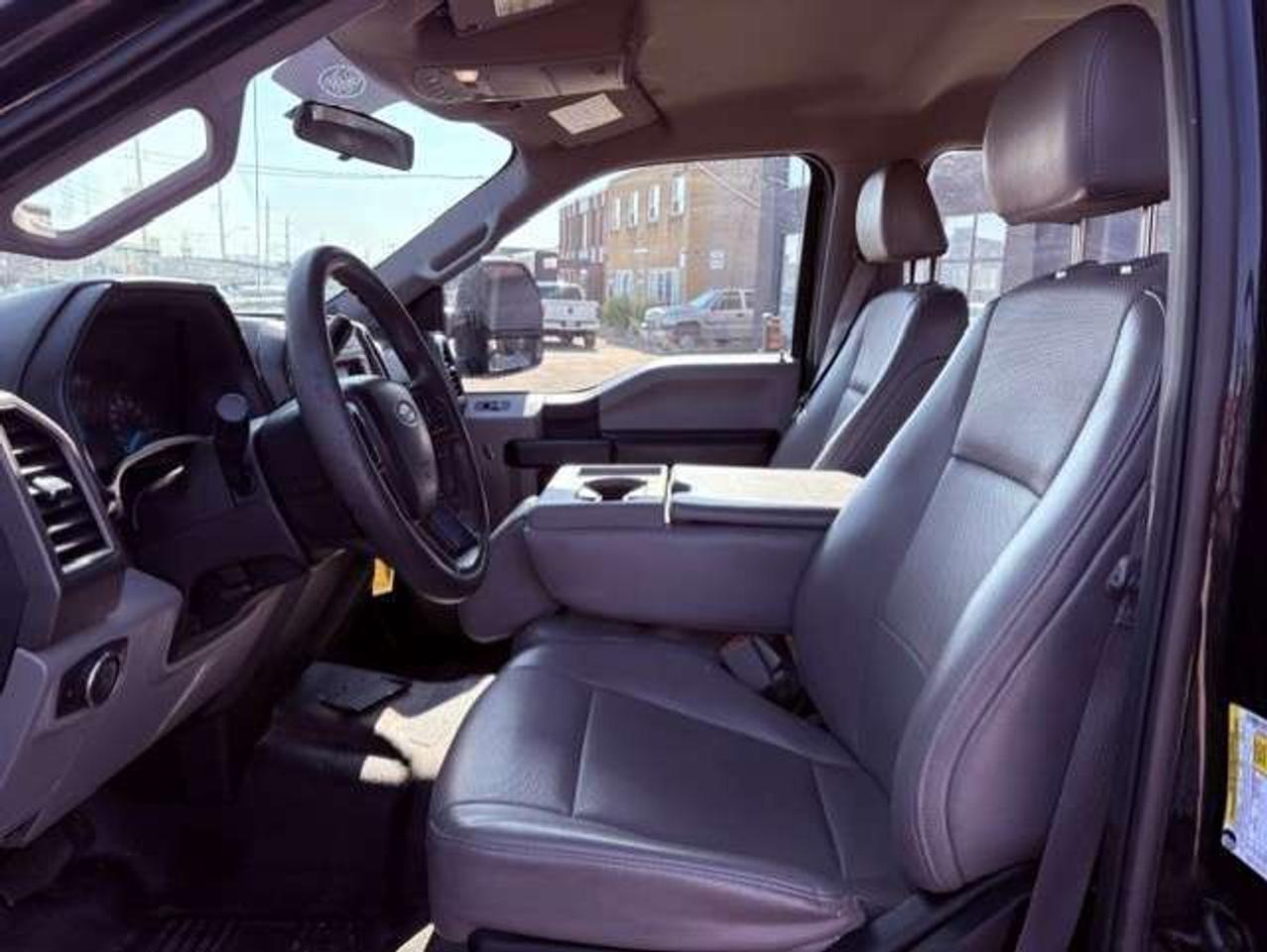 2019 Ford F-250 4WD **CREW CAB 8FT LONG BOX-RACKS-CAMERA** Photo