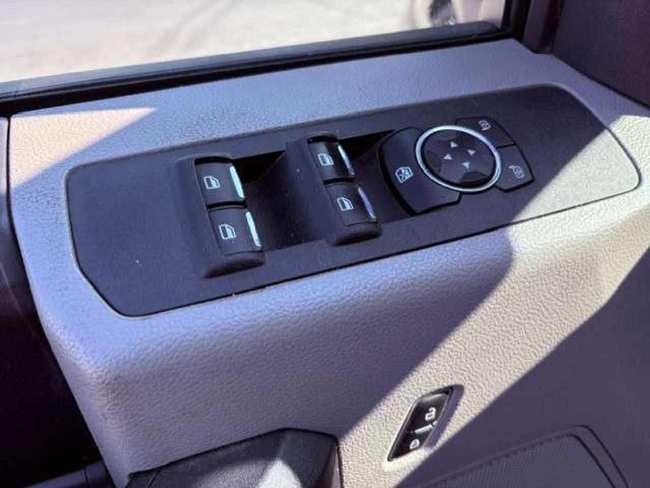 2019 Ford F-250 4WD **CREW CAB 8FT LONG BOX-RACKS-CAMERA** Photo
