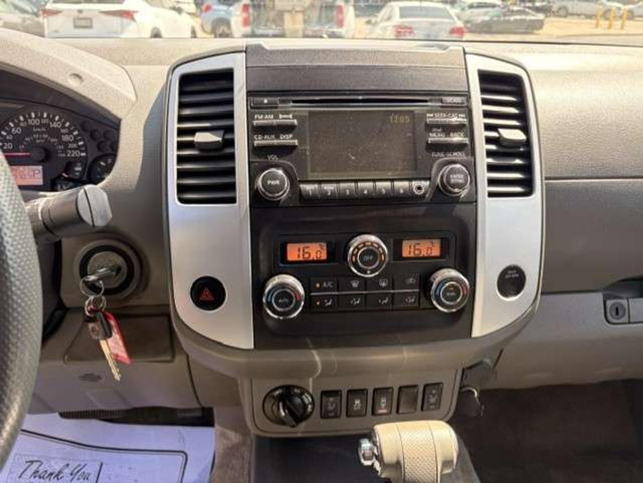 2014 Nissan Frontier SV LWB **4WD-CREW CAB-BACK UP CAMERA** Photo