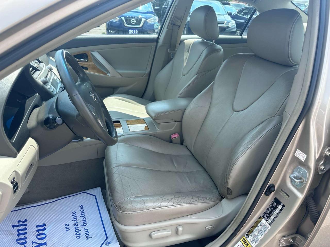 2007 Toyota Camry XLE ~ V6 ~ NO ACCIDENTS ~ CERTIFIED Photo