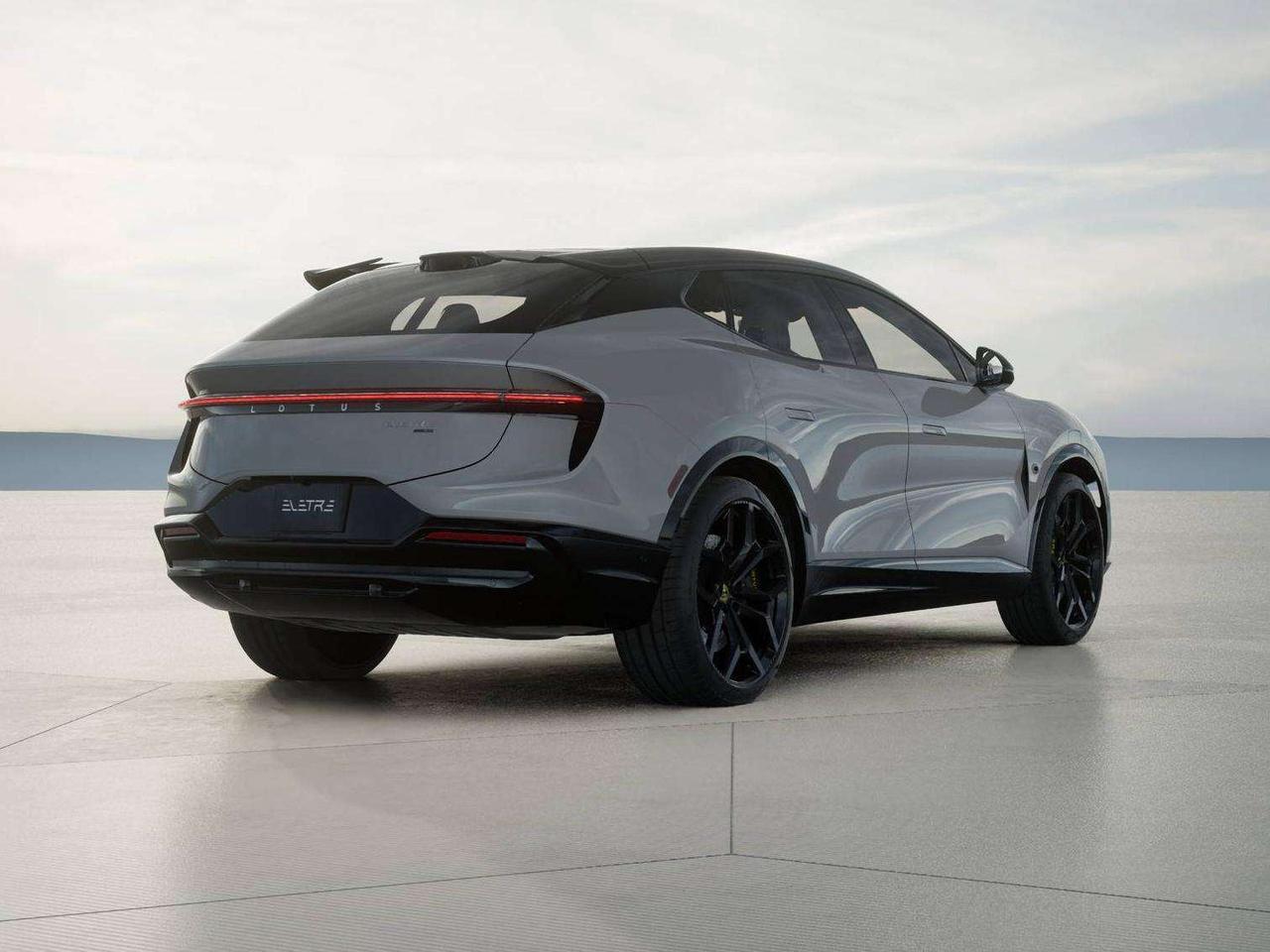 2026 Lotus Eletre  Photo