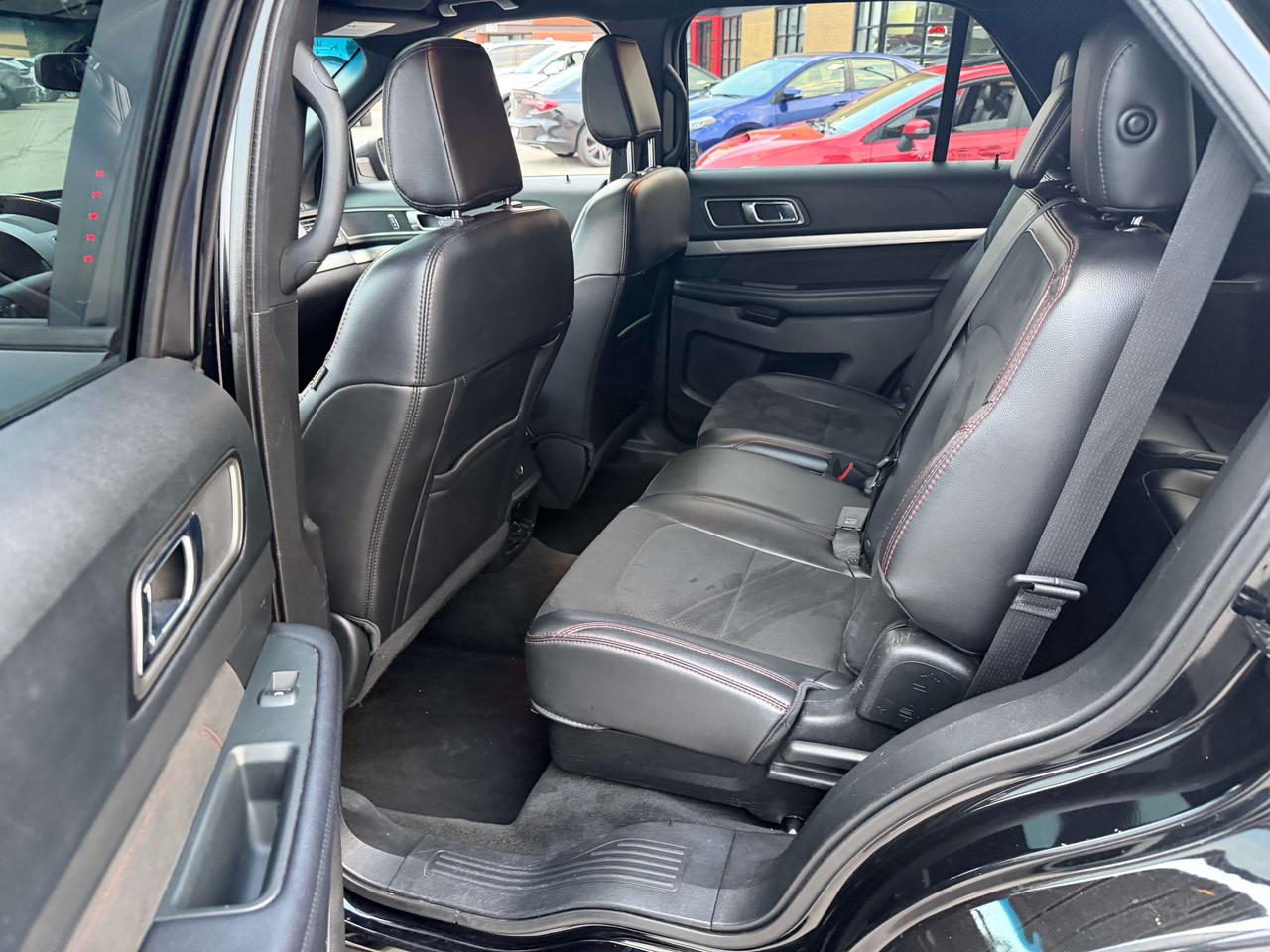 2018 Ford Explorer XLT AWD V6 BACK UP CAM CERTIFIED Remote Starter Photo