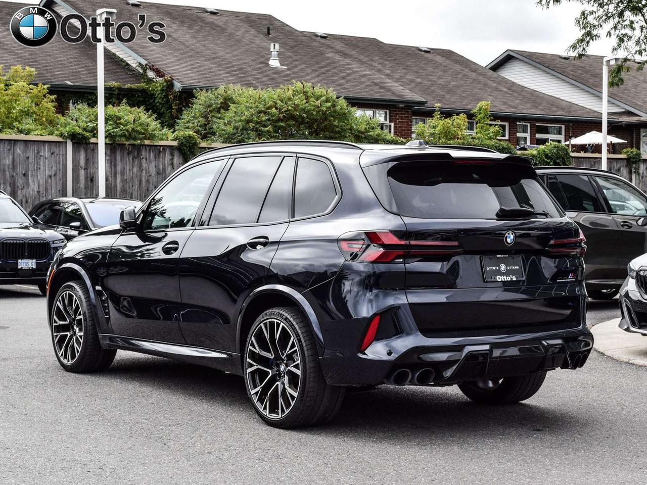 2025 BMW X5 M Competition Photo3