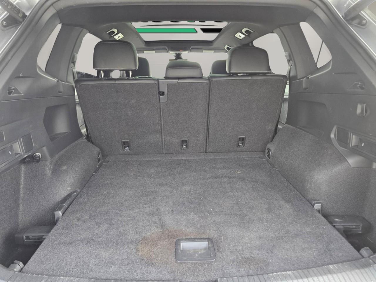 2024 Volkswagen Tiguan Comfortline R-Line Black Edition 4dr All-Wheel Drive 4MOTION Photo