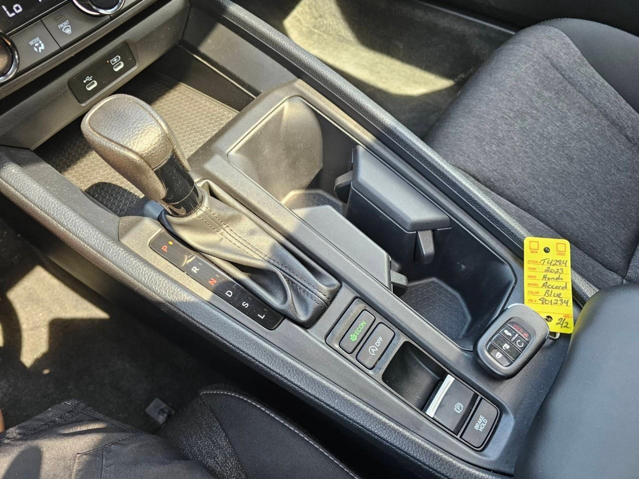2023 Honda Accord EX 4DR SEDAN Photo