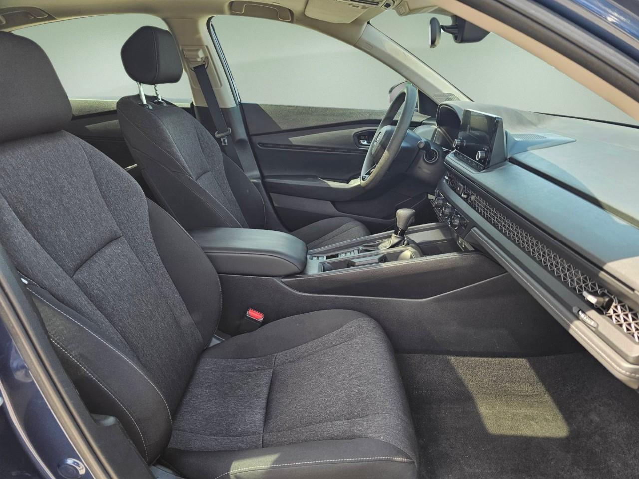 2023 Honda Accord EX 4DR SEDAN Photo