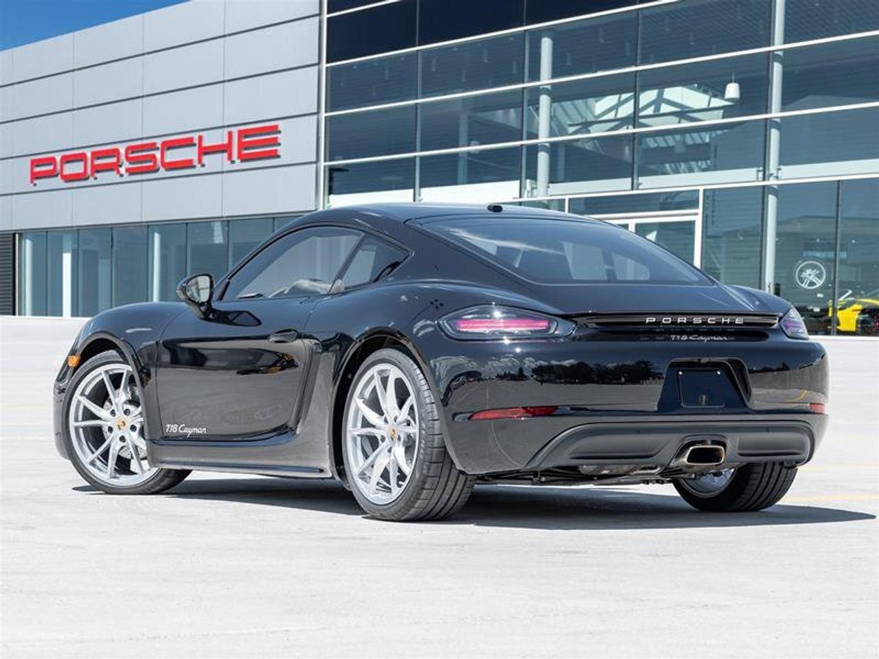2025 Porsche 718 Cayman Coupe Premium Pkg Porsche Active Suspension Manage Photo
