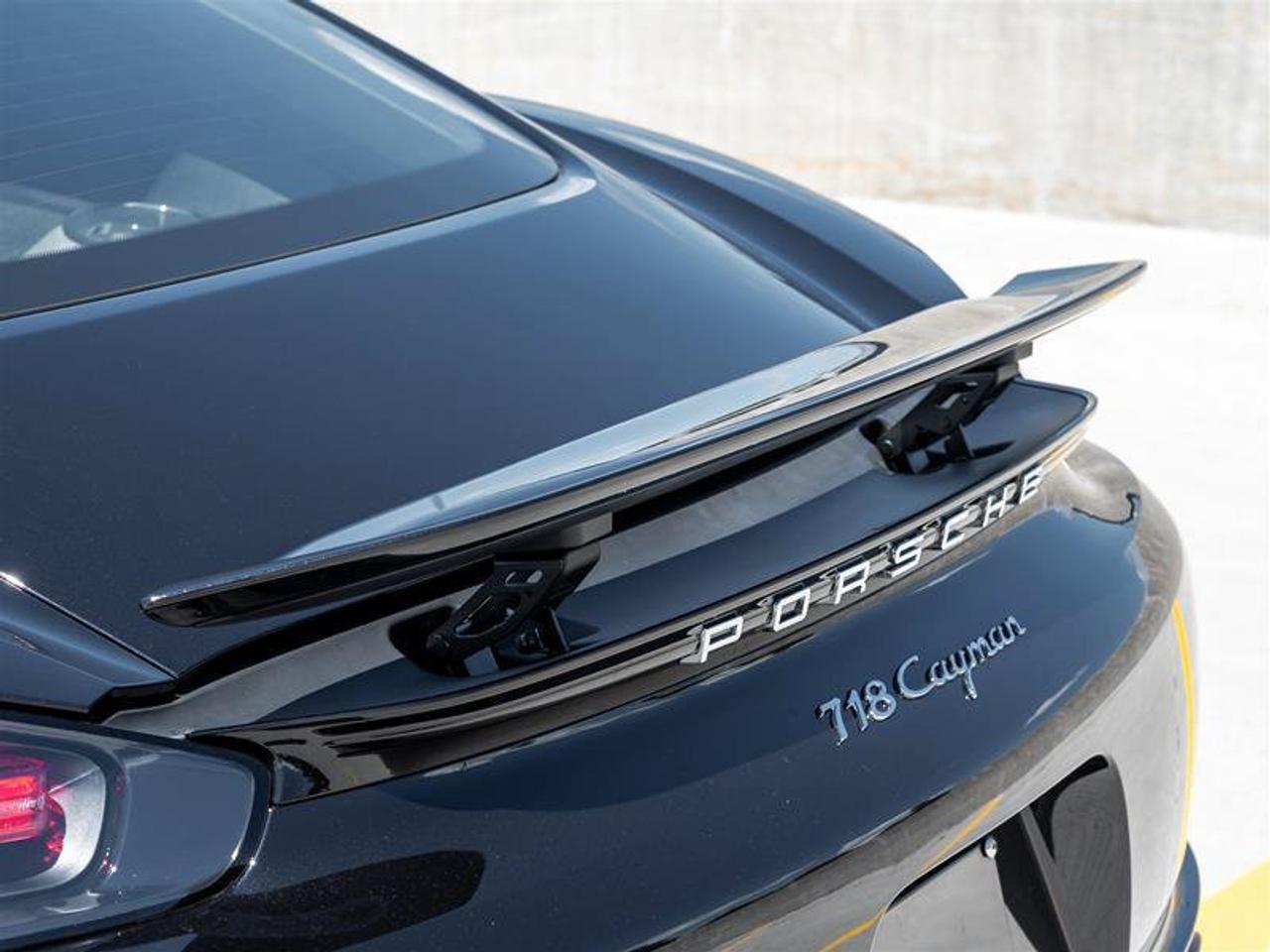 2025 Porsche 718 Cayman Coupe Premium Pkg Porsche Active Suspension Manage Photo