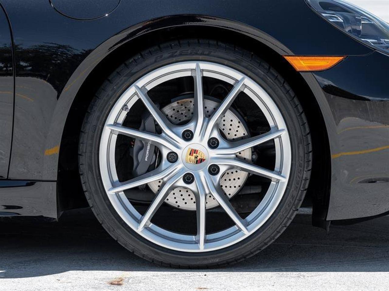 2025 Porsche 718 Cayman Coupe Premium Pkg Porsche Active Suspension Manage Photo