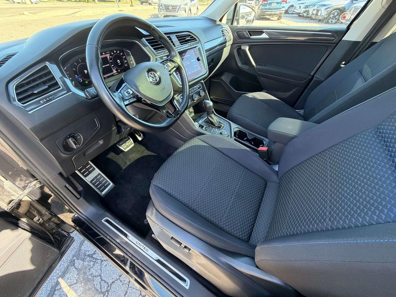 2021 Volkswagen Tiguan COMFORTLINE/AWD/PWR ROOF/HEATED SEATS/CALL PICTON Photo