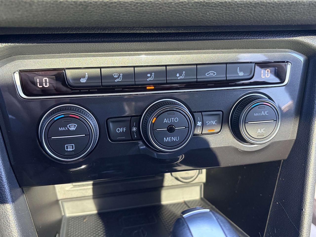 2021 Volkswagen Tiguan COMFORTLINE/AWD/PWR ROOF/HEATED SEATS/CALL PICTON Photo