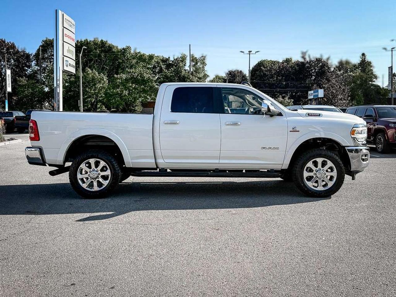 2019 RAM 3500 Laramie   CREW   LEVEL 1   TOWING TECH GROUP   360 CAM   ADAPTIVE CRUISE   SUNROOF   SPRAY-IN Photo3
