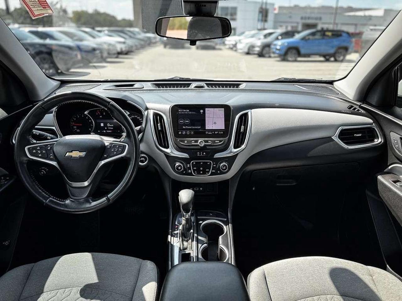 2022 Chevrolet Equinox LT   1LT   HEATED SEATS   REMOTE START   LANE KEEP Photo