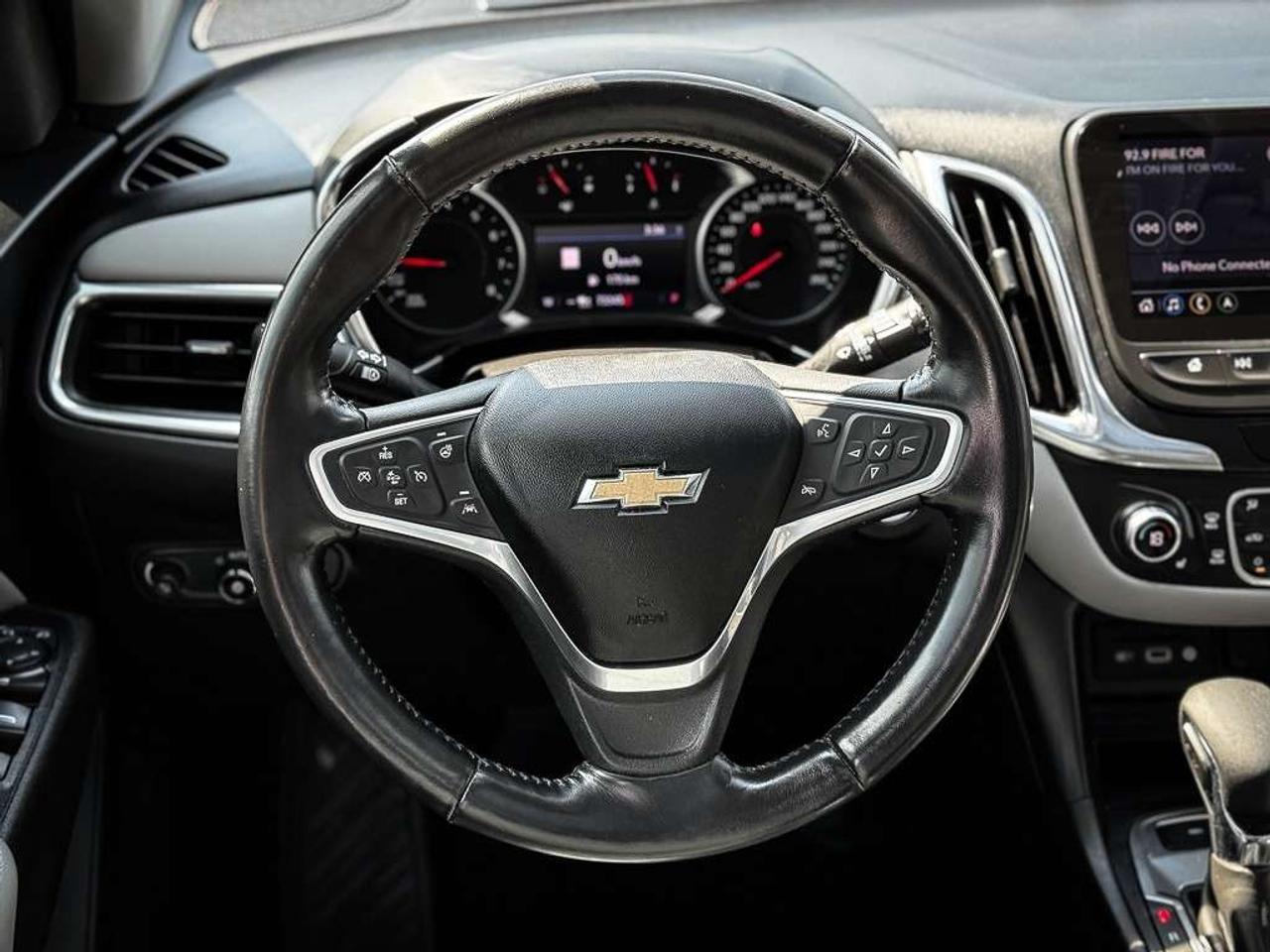 2022 Chevrolet Equinox LT   1LT   HEATED SEATS   REMOTE START   LANE KEEP Photo