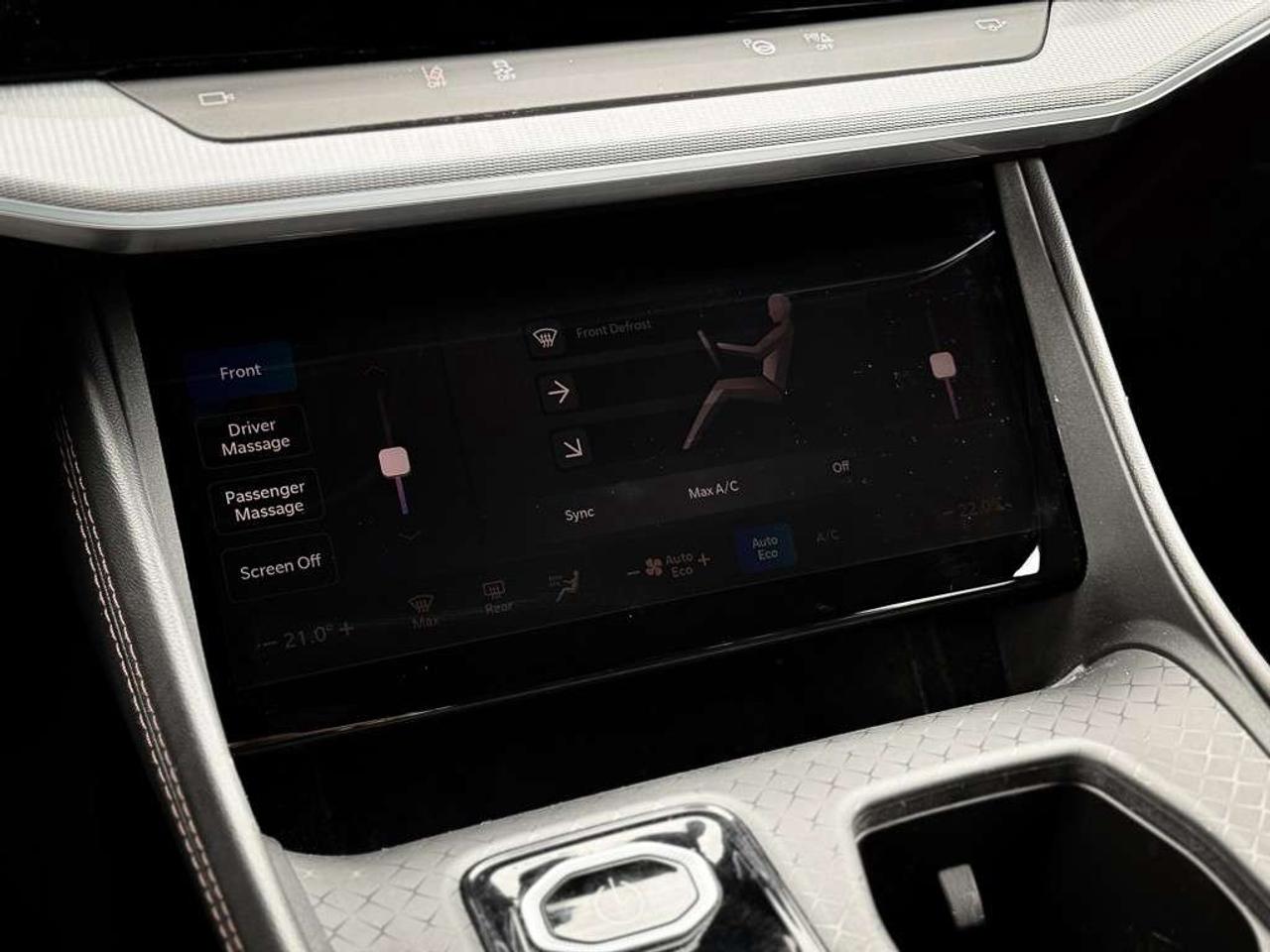 2025 Jeep Wagoneer S PANO ROOF   PASS DISPLAY   HEATED/VENTED LEATHER   MCINTOSH AUDIO   360 CAM Photo