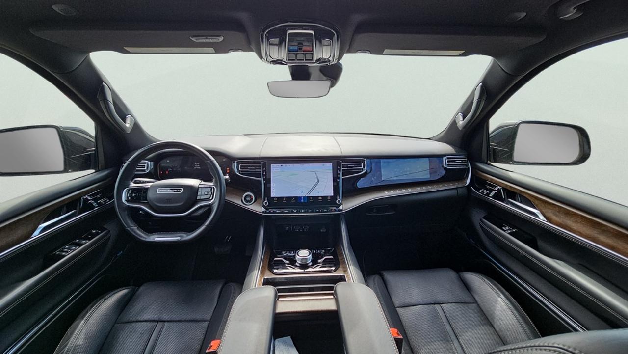 2022 Jeep Grand Wagoneer 6.4L V8 Hemi, Leather, Heated & Cooled Seats Photo