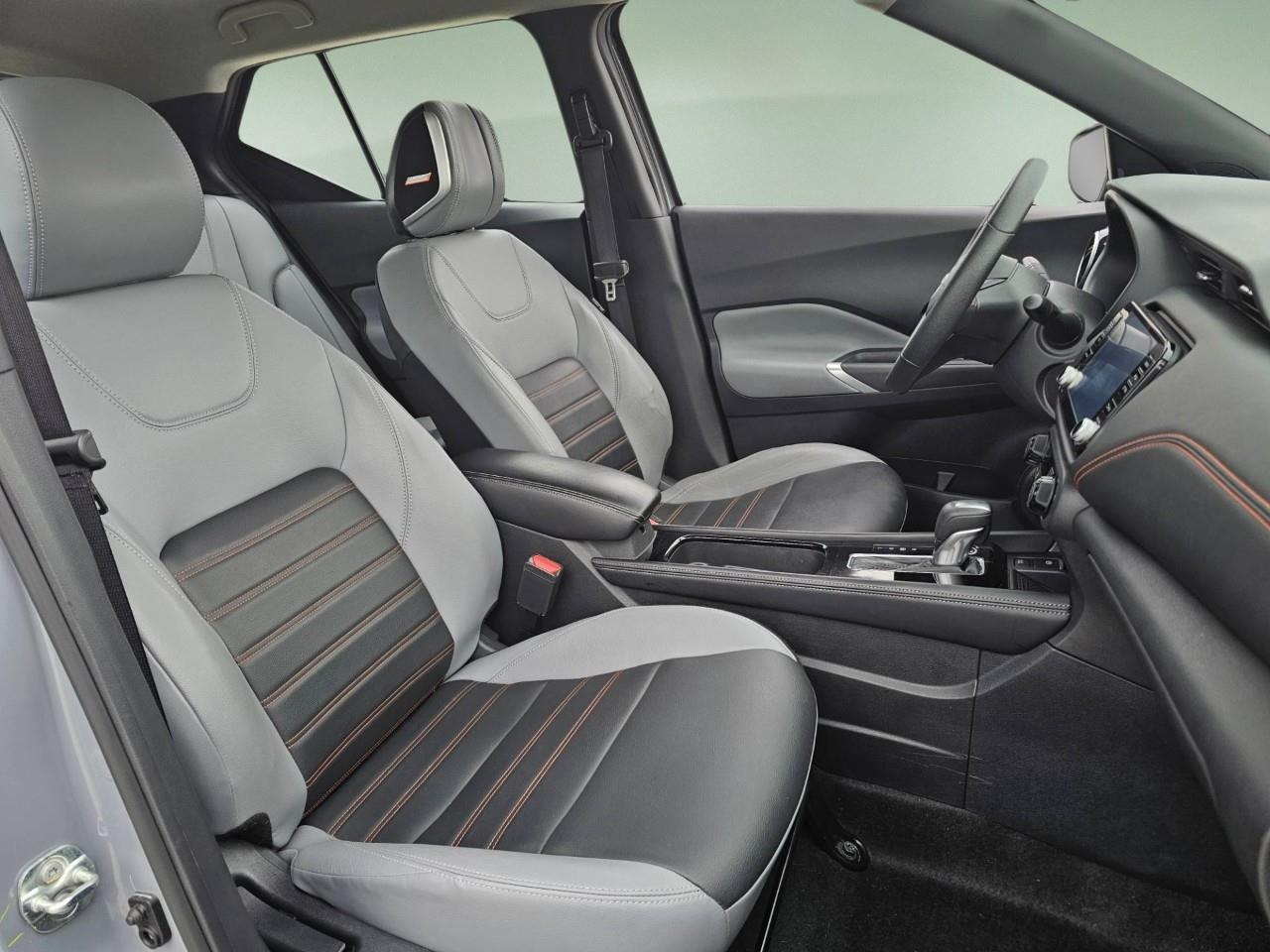 2024 Nissan Kicks SR 4dr Front-Wheel Drive Photo