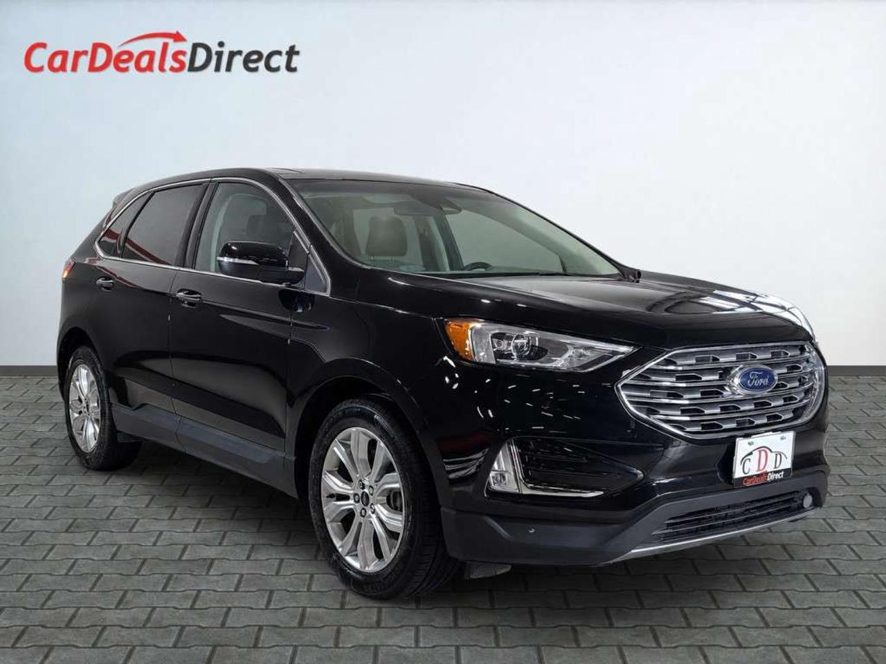 2020 Ford Edge Titanium AWD   Panoramic Sunroof   Leather   Navigation   Remote Start   Driver Assist Photo