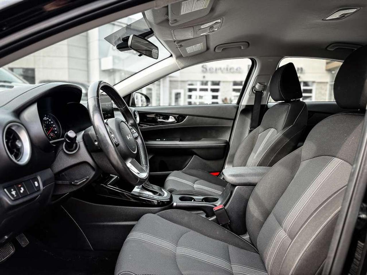 2024 Kia Forte EX   HEATED SEATS   LANE KEEP   BLINDSPOT   CARPLAY Photo