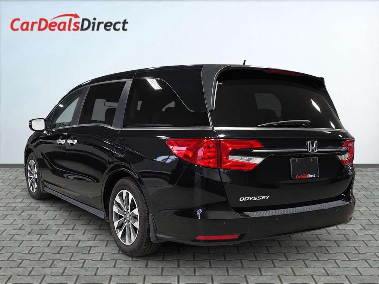 2022 Honda Odyssey EX-L RES   7-Passenger   Leather   Sunroof   Power Sliding Doors   Honda Sensing   Clean CARFAX Photo